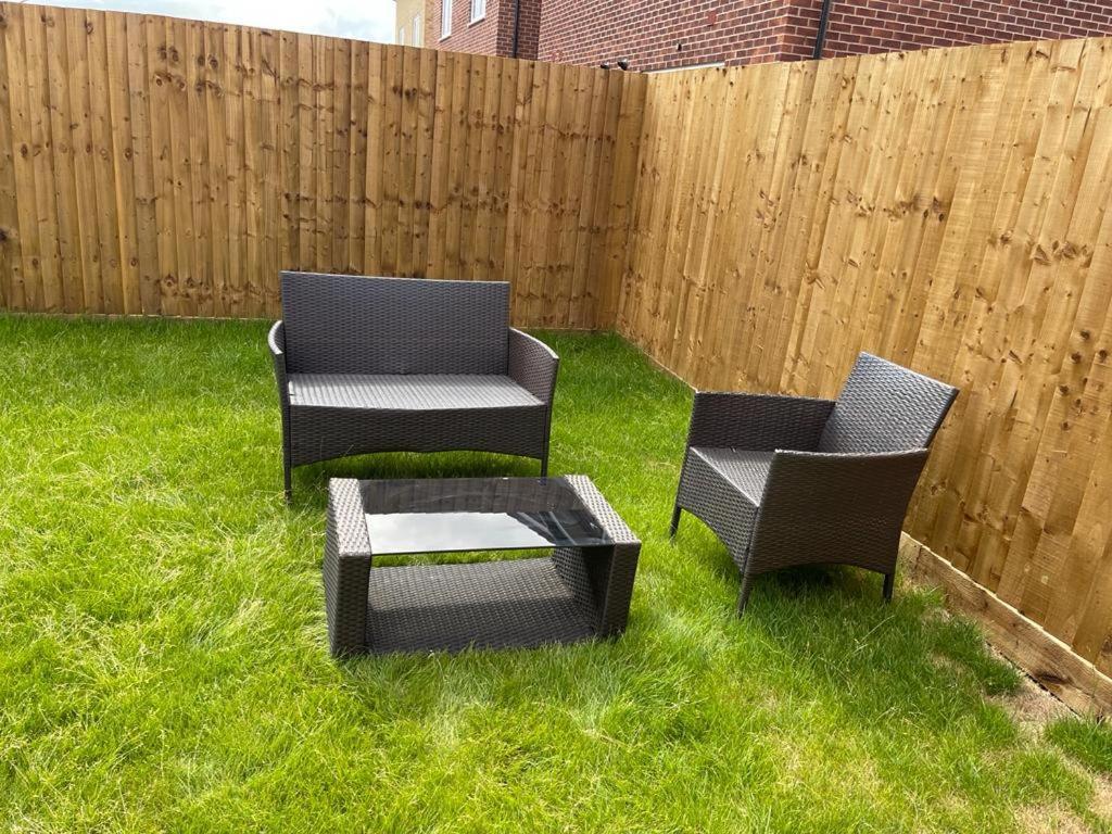 Willa Stunning 3-Bed Risa House In Beeston Nottingham Zewnętrze zdjęcie