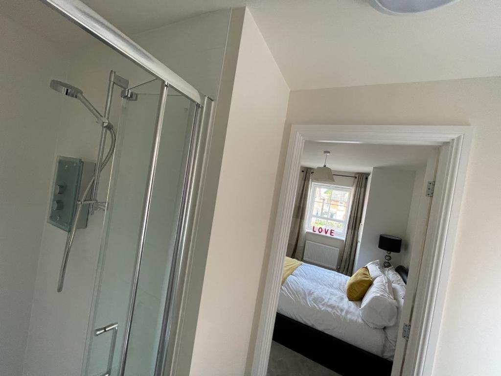 Willa Stunning 3-Bed Risa House In Beeston Nottingham Zewnętrze zdjęcie